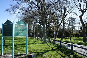 Holdsworth House