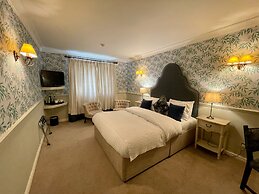 Holdsworth House