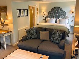 Holdsworth House