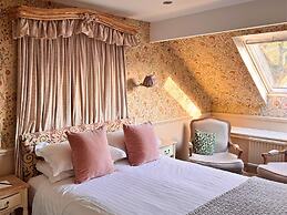 Holdsworth House