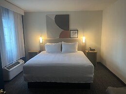 Spark by Hilton Glendale Phoenix North