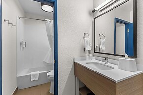 Spark by Hilton Glendale Phoenix North