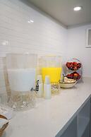 West Edmonton Mall Inn