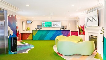 West Edmonton Mall Inn