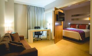 Quality Suites Alphaville