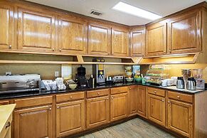 Quality Inn Thomaston