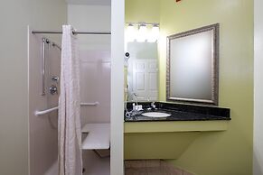 Red Roof Inn & Suites Wilson
