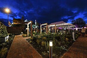 Old Palace Lodge Hotel