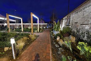 Old Palace Lodge Hotel