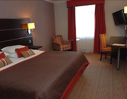 Old Palace Lodge Hotel