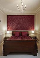 Old Palace Lodge Hotel