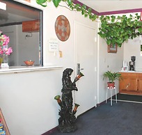 American Inn & Suites LAX