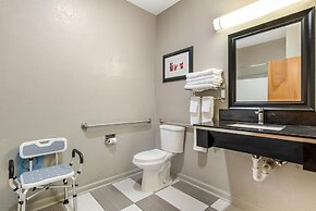 Best Western Commerce Inn