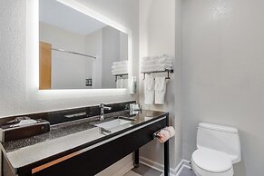 Best Western Commerce Inn