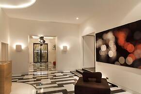 Hotel Marignan Champs - Elysées