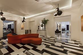 Hotel Marignan Champs - Elysées