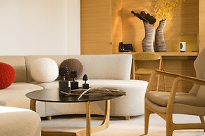 Hotel Marignan Champs - Elysées