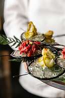 Hotel Marignan Champs - Elysées