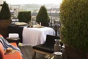 Hotel Marignan Champs - Elysées