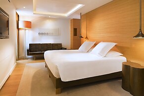Hotel Marignan Champs - Elysées