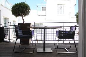 Hotel Marignan Champs - Elysées