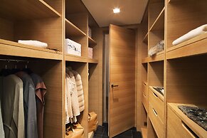 Hotel Marignan Champs - Elysées