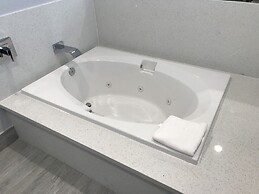 Surf City Inn - Near Seal Beach Pier