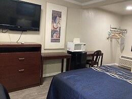 Little Boy Blue Motel