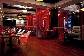 Grand Bohemian Orlando, Autograph Collection