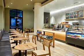 Grand Bohemian Orlando, Autograph Collection