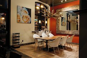 Grand Bohemian Orlando, Autograph Collection