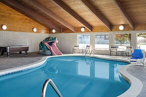 AmericInn by Wyndham Beaver Dam