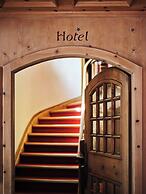 Hotel Chesa Grischuna