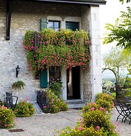 Domaine De Chateauvieux