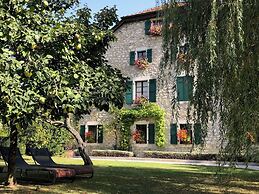 Domaine De Chateauvieux