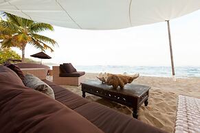 Villa Montana Beach Resort