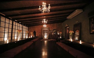 Villa Montana Beach Resort