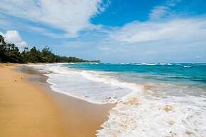 Villa Montana Beach Resort