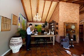 Villa Montana Beach Resort