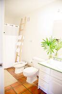 Villa Montana Beach Resort