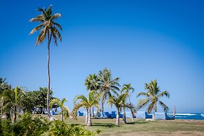 Villa Montana Beach Resort