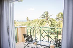 Villa Montana Beach Resort