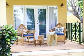 Villa Montana Beach Resort