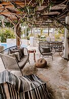 Villa Montana Beach Resort