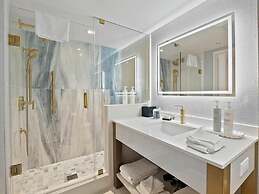 The Tower Hotel Fallsview