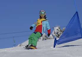 Horizons Lake Jindabyne