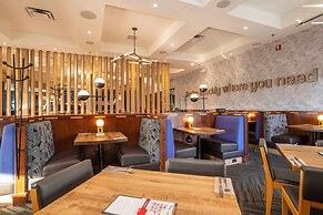 Sandman Hotel Red Deer