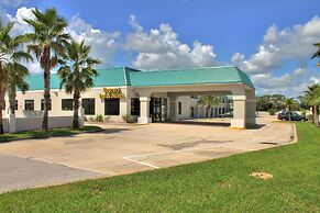 Regency Inn & Suites
