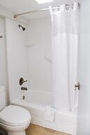 Regency Inn & Suites