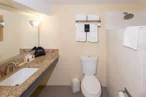 Caravelle Hotel & Casino